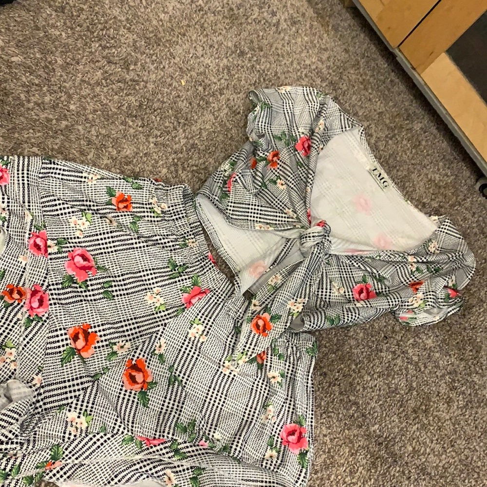 2 piece outfit shirt and top